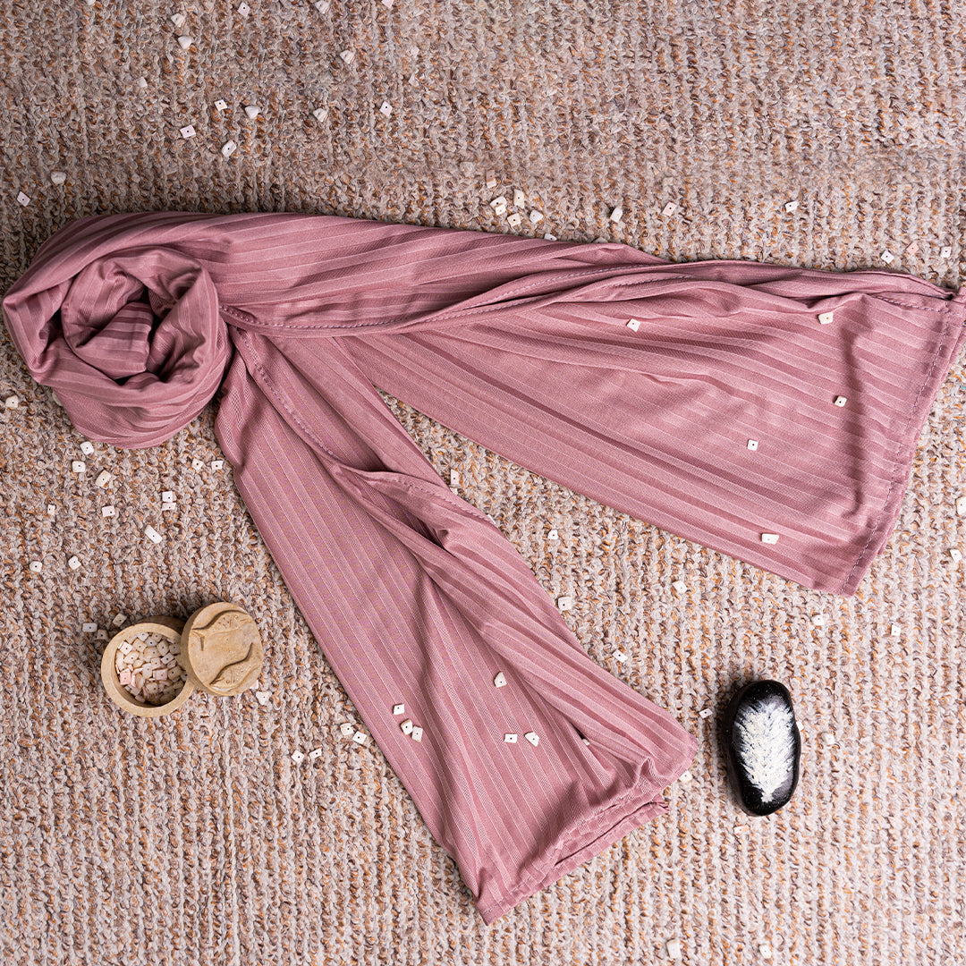 Premium Ribbed Jersey Hijab for Winter – Soft, Stretchy & Non-Slip Scarf