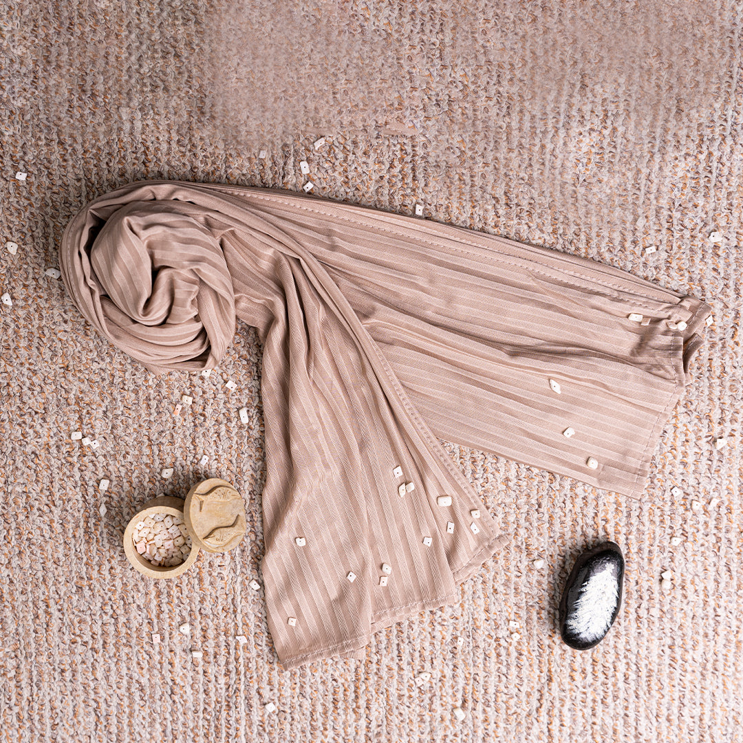 Premium Ribbed Jersey Hijab for Winter – Soft, Stretchy & Non-Slip Scarf