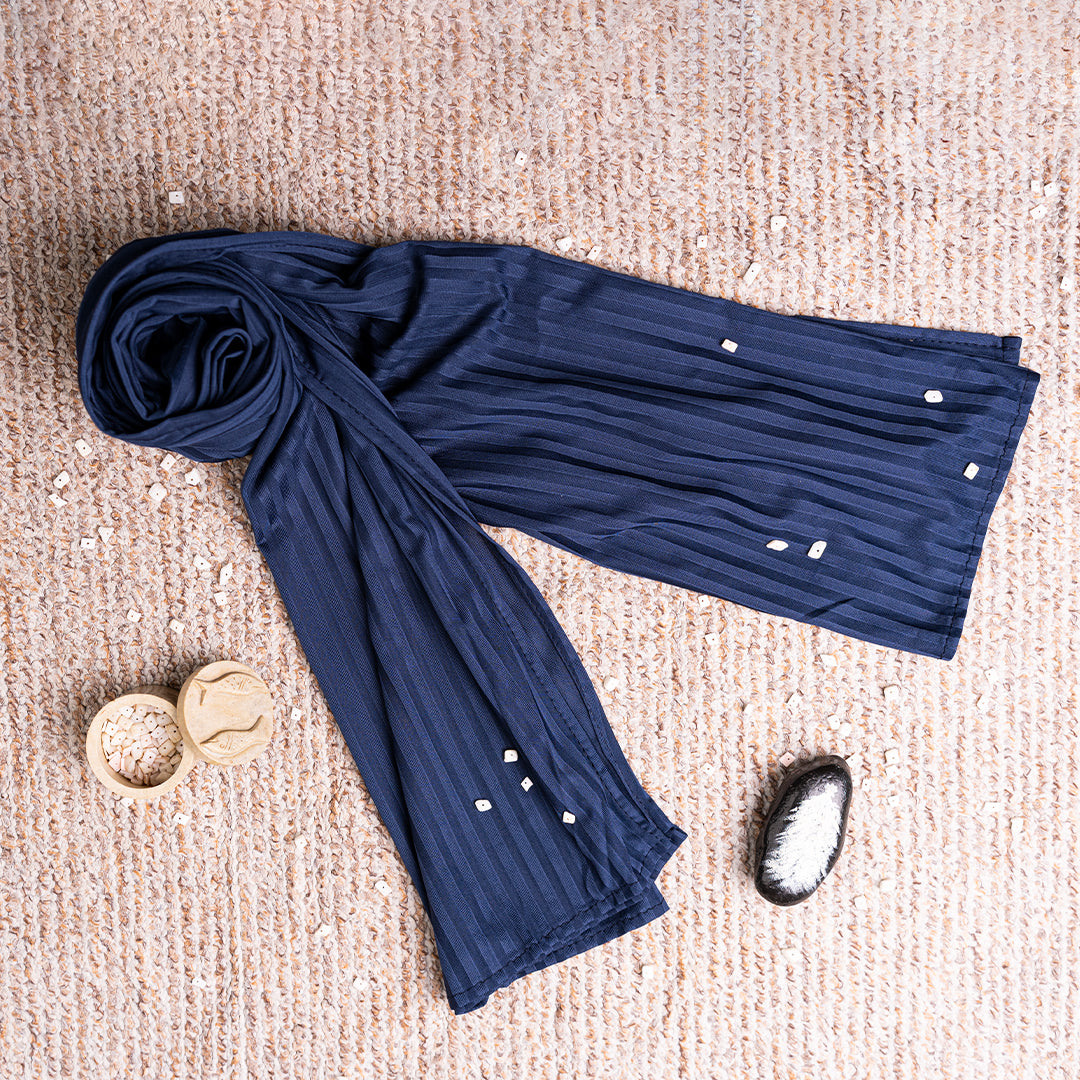 Premium Ribbed Jersey Hijab for Winter – Soft, Stretchy & Non-Slip Scarf