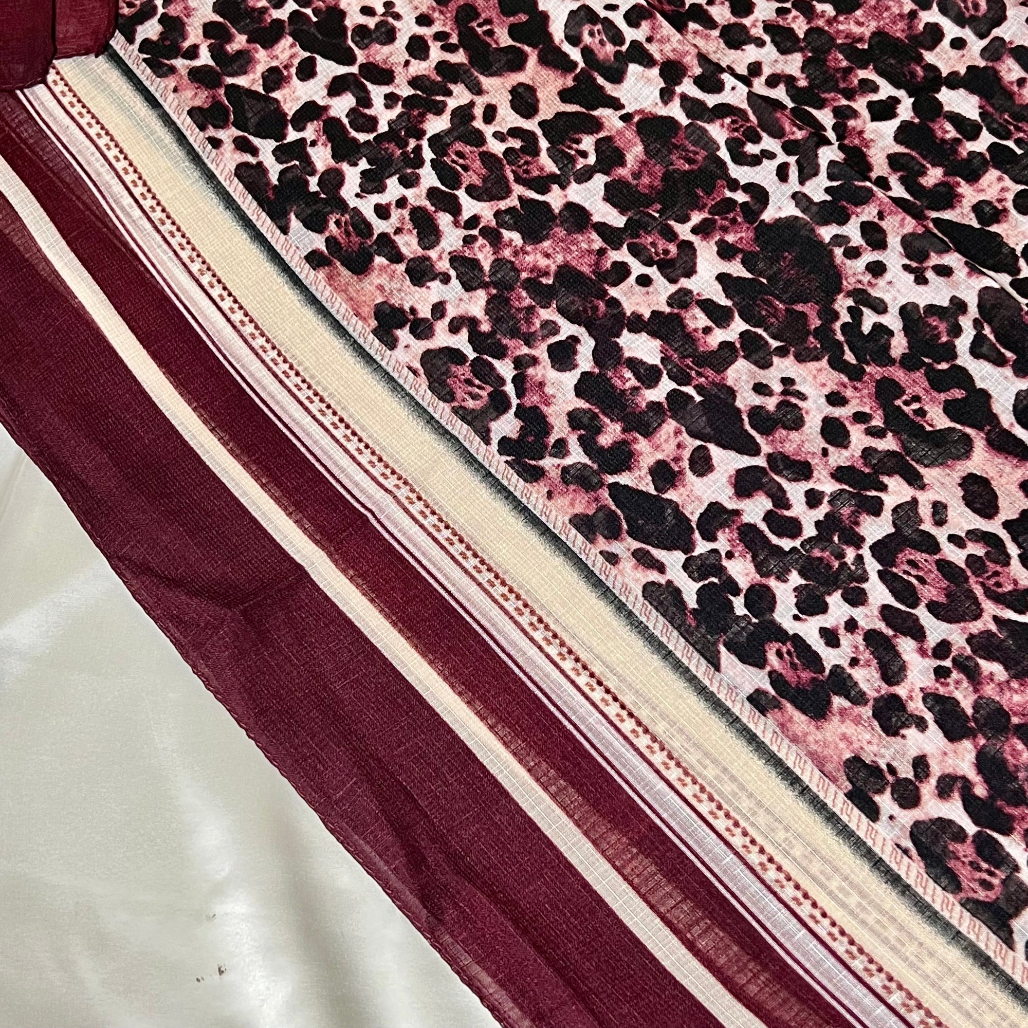 Wild Grace (maroon) - Printed Lawn Hijab