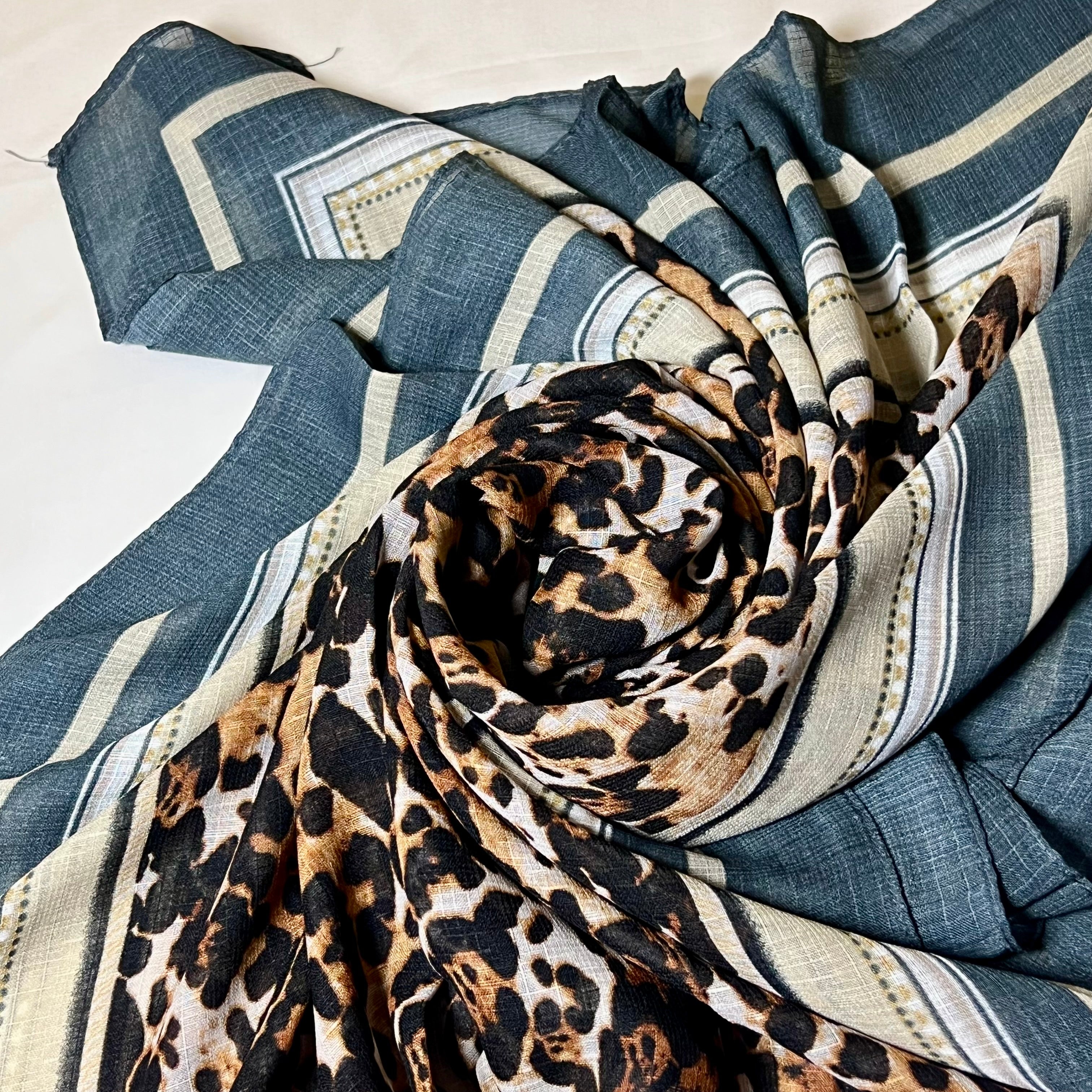 Wild Grace (Grey) - Printed Lawn Hijab