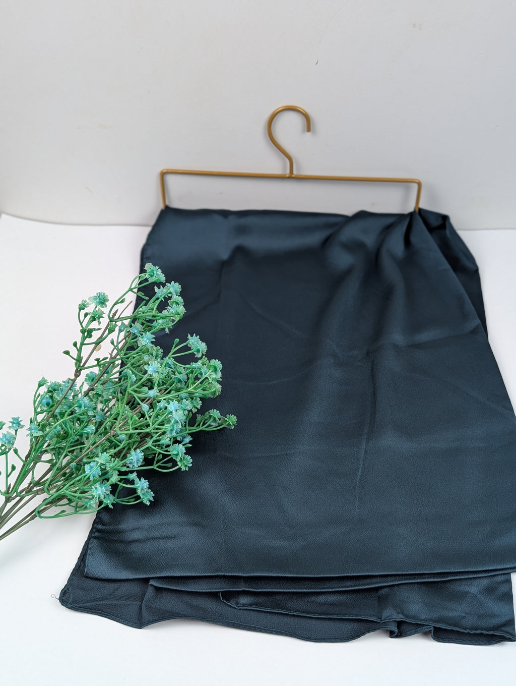 Regal Green Double Shadded Silk Hijab